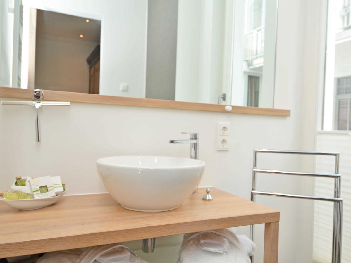 Villa "Johanna" Sellin - Wg13 Mit Kamin Und Zwei Balkonen Eksteriør bilde